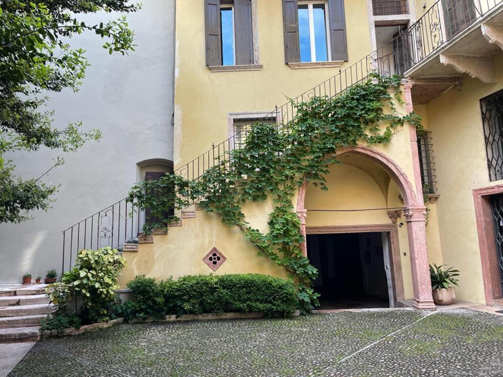 La Casa Del Fotografo Appartement Verona Buitenkant foto